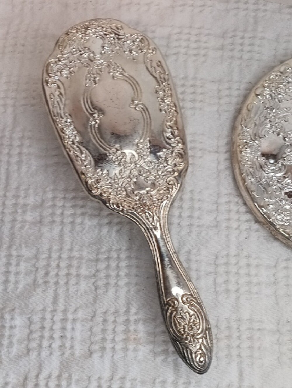 Ornate Silver Plate Vanity Set Mirror Brush & Comb Vintage Hong Kong - Picture 7 of 12